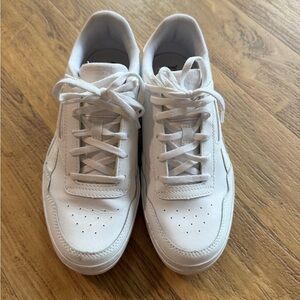 Reebok White Athletic Shoes